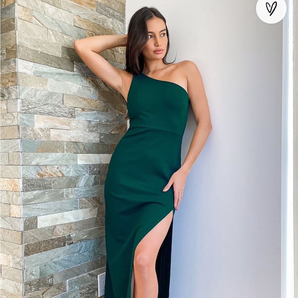 Worn once LuLu’s long green dress wedding formal cocktail